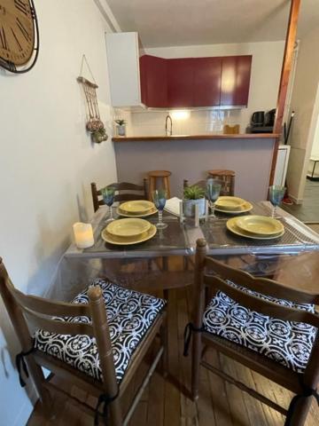 Appartement Cosy Hyper Centre ชาโตรูซ์ ภายนอก รูปภาพ